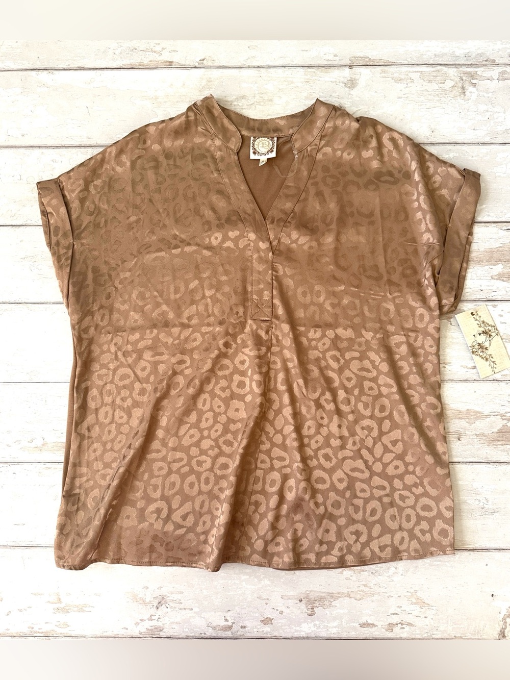 NEW! Women’s M Animal Leopard Print Shiny Top Blouse Size Medium New with Tags